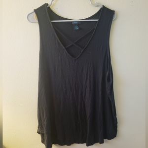 Rue 21 Black Sleeveless blouse with crisscross detailing- Size 1X